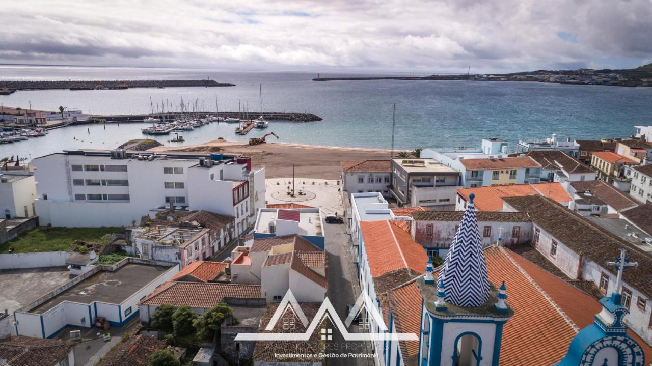 White House I Lejlighed Praia da Vitória Eksteriør billede